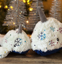 Nellie Narwhal Knottie® Thumbnail