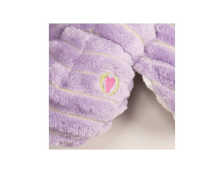 This is a closeup of the embroidered HuggleHounds heart on the lower back of the butterfly. This heart ensure the toys is an authentic HuggleHounds toy.